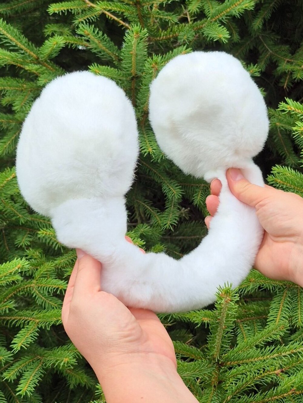 White Real Rabbit Fur Winter Luxury Earmuffs, Full Fur Women's Plush Earmuffs - Picture 3 of 7